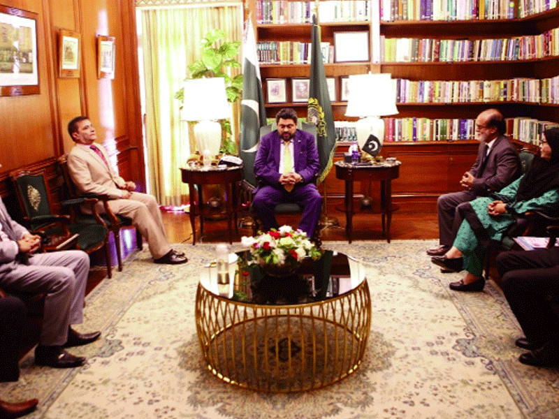 NFHE members discuss pollution, plantation with Sindh Governor