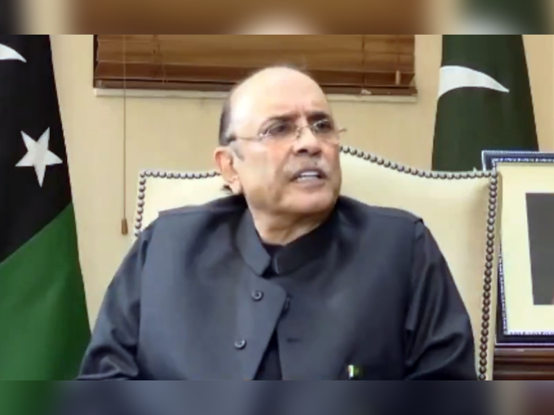 Many ‘electables’ from PTI want to return to PPP: Asif Zardari