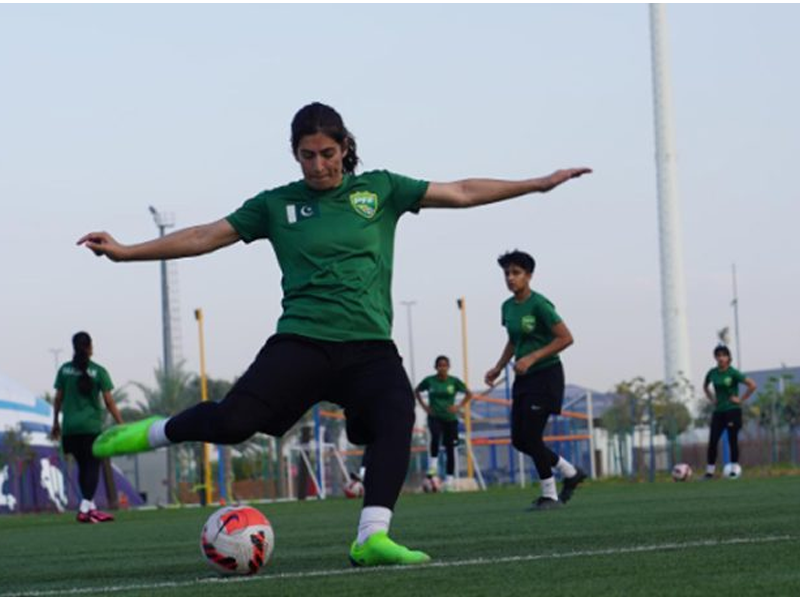 Malika-e-Noor retires from international football