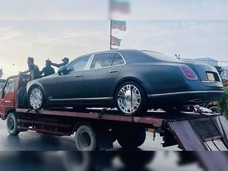 Custom officials recovers UK’s stolen ‘Bentley Mulsanne’ from DHA Karachi