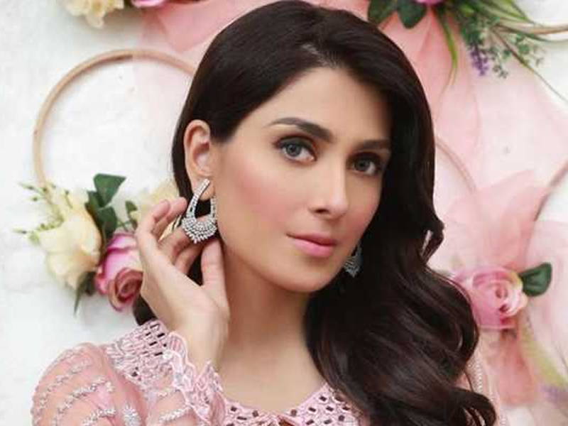 Ayeza reveals her favourite male co-stars