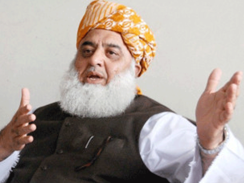 Fazl takes dig at Imran, labelling him ‘conspiracy’