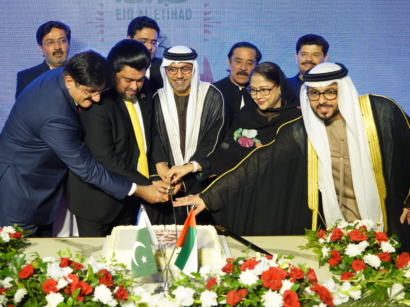 Governor Sindh, CM Murad attend 53rd National Day celebrations event at UAE Consulate