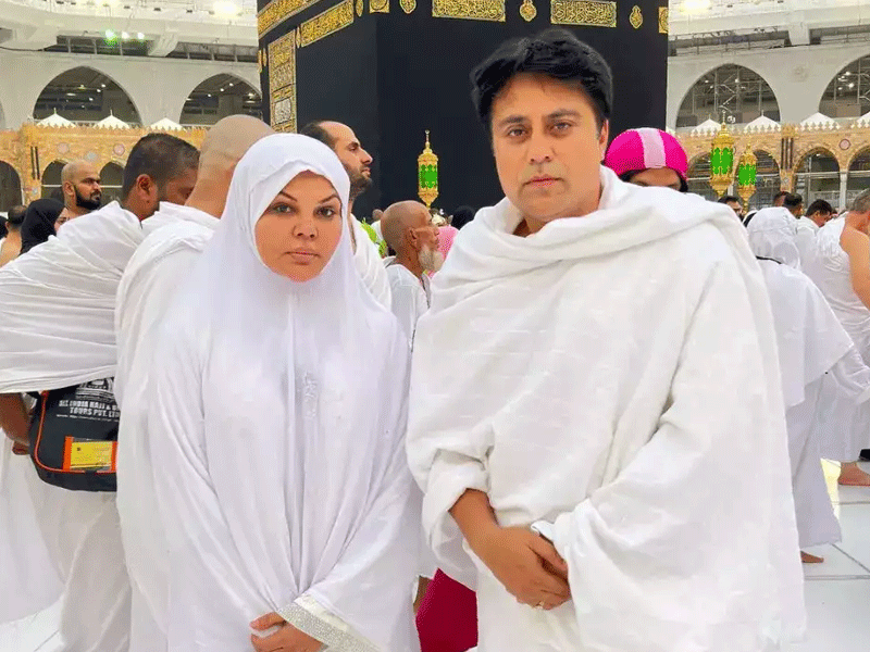 Rakhi performs Umrah, shares videos from Makkah