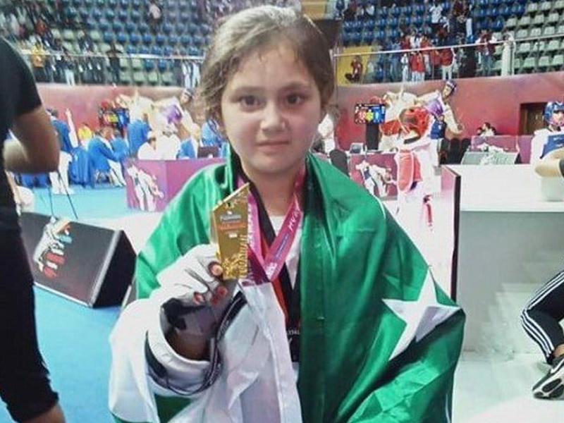 11-year-old Ayesha Ayaz wins gold in Taekwondo Int’l Championship