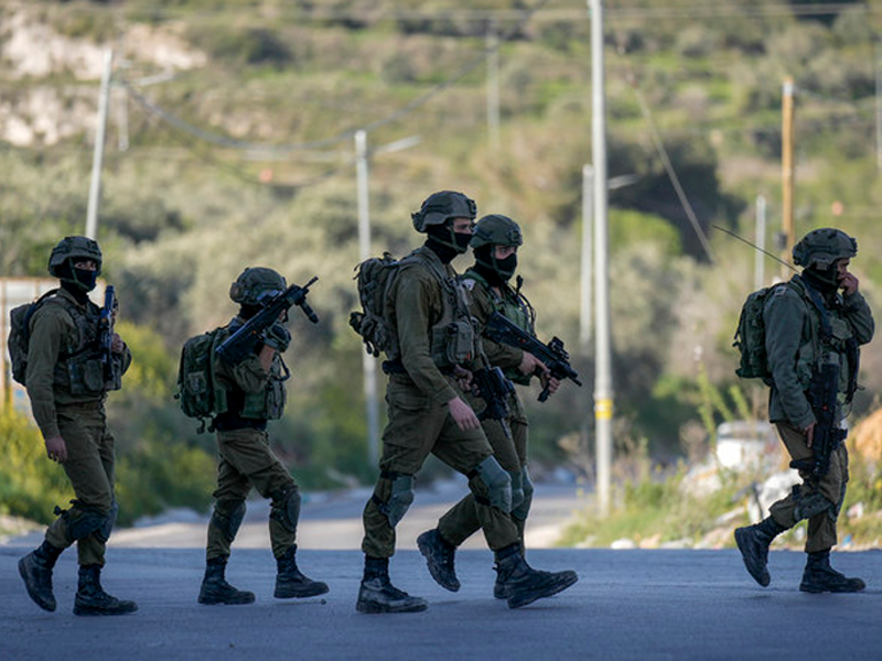 Six Palestinians martyred, Israeli soldier killed