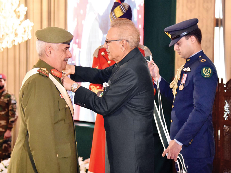 President confers military awards upon serving, martyred armed forces’ personnel