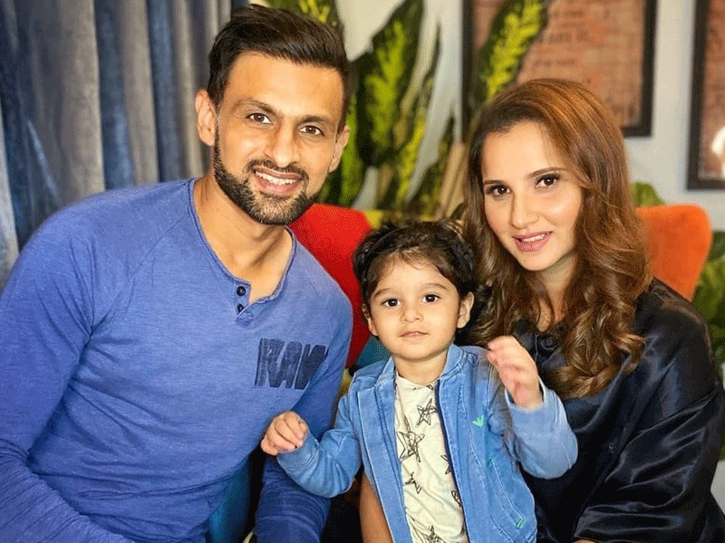 Shoaib Malik pens heartfelt wish for Sania Mirza