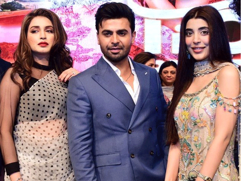 Urwa, Farhan unite for ‘Tich Button’ trailer launch