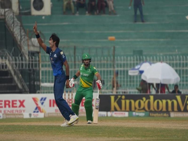 Saim, Hasnain wreak havoc as Panthers book Markhors on 137