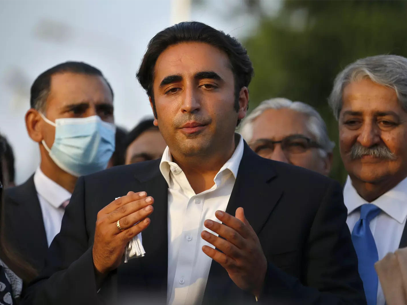 Bilawal Bhutto takes words back, terms not in line with stature