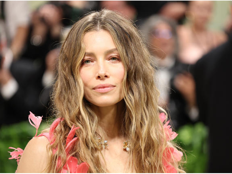 Jessica Biel losing her mind over Timberlake arrest