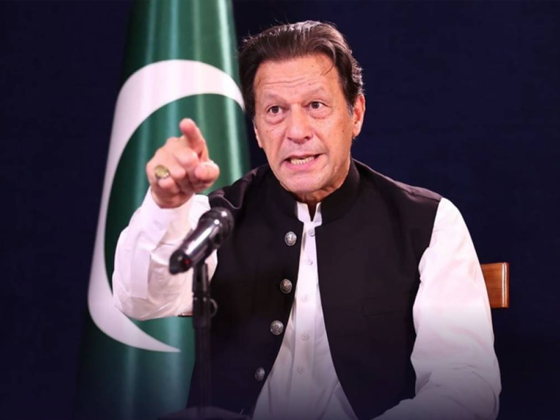 Imran urges world to voice for protecting democracy