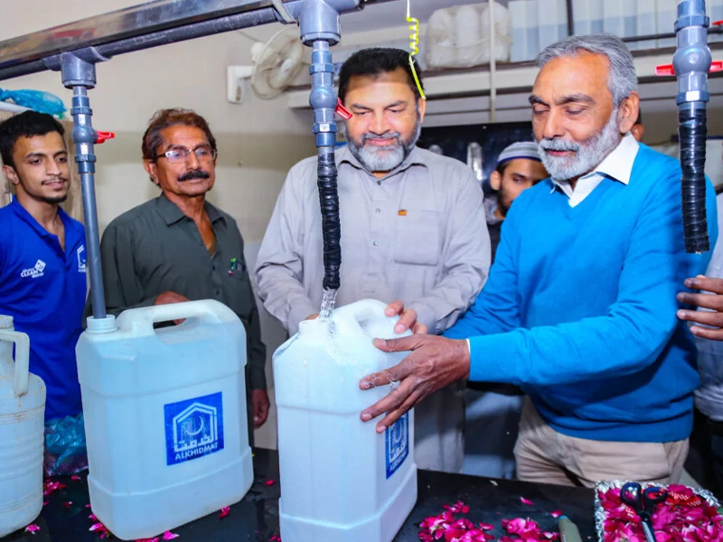 Alkhidmat operating 60 water filtration plants in Karachi: Naveed Baig