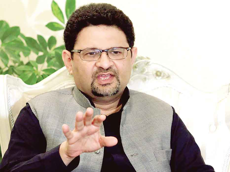 Miftah reprimands KP Minister for risking IMF deal at eleventh hour