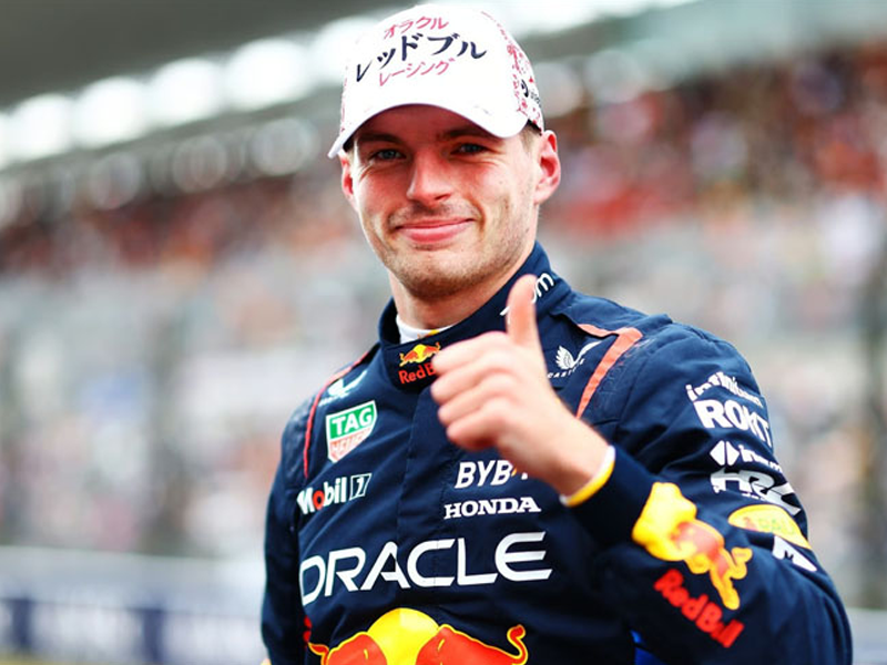 World champion Verstappen confirms staying at Red Bull