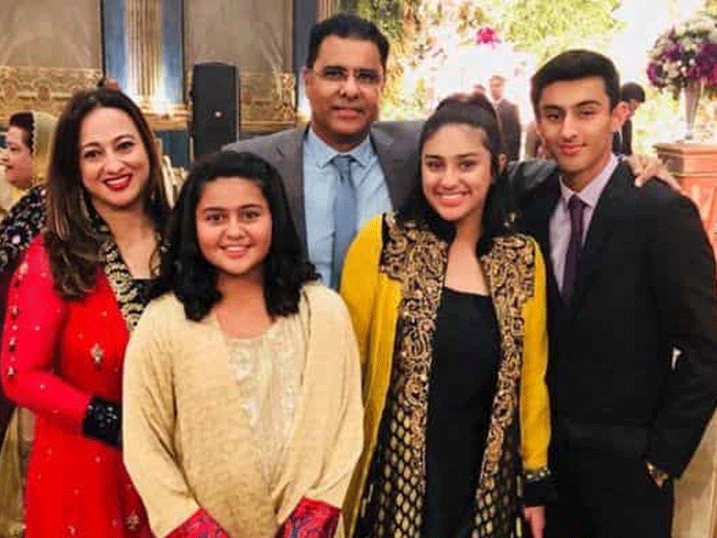 Waqar Younis’s most recent photos with wife, children