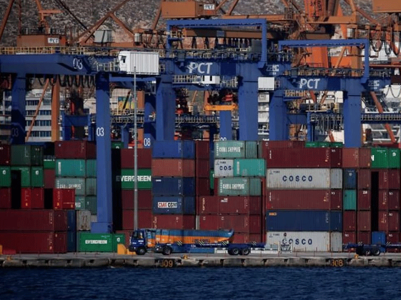 Foreign exchange crisis: Containers in high numbers held up at Karachi port