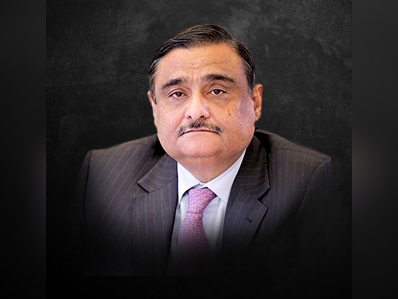 Dr Asim extends warm Eidul Adha greetings to nation