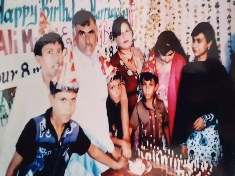 World record: Meet Pakistani family of 9 who share same birthday