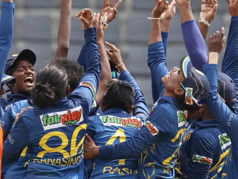 Sri Lanka Women edge past Pakistan in nail-biter to book final spot