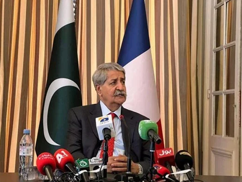 Pakistan desires robust business ties with Zimbabwe: Naveed Qamar