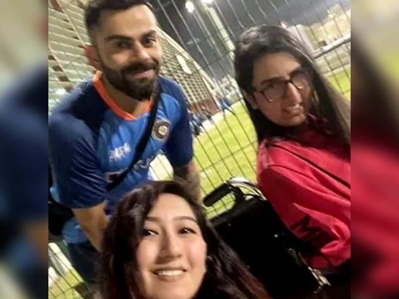 Virat Kohli's selfie with disabled Pakistani fan wins hearts