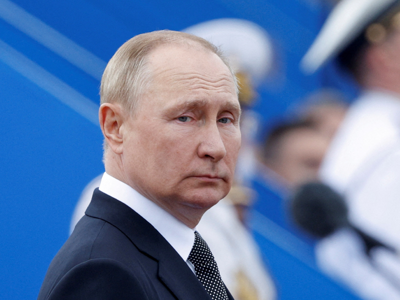 Putin orders benefit payments for people arriving in Russia from Ukraine