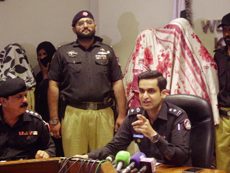 Police apprehends target killer in Karachi