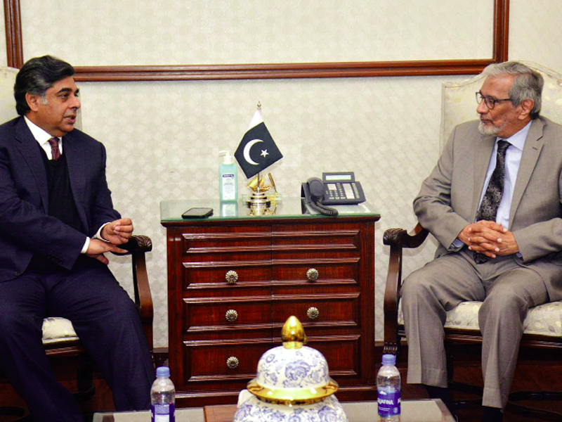 Interim CM Sindh, Minister discuss set up of Industrial Park in Steel Mills