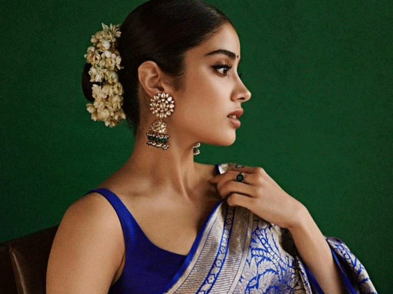 Janhvi Kapoor wears a Mahima Mahajan saree for a desi vibe