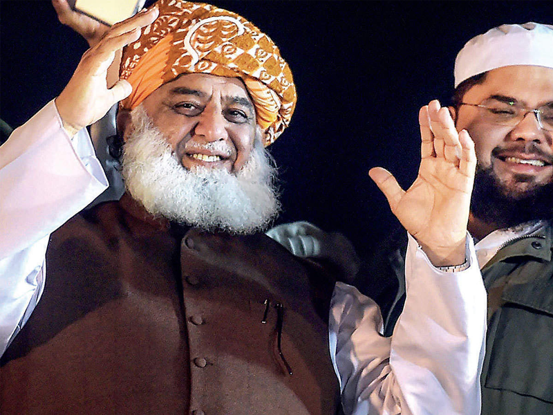 General elections on time despite Imran’s huff, puff: Fazlur Rehman