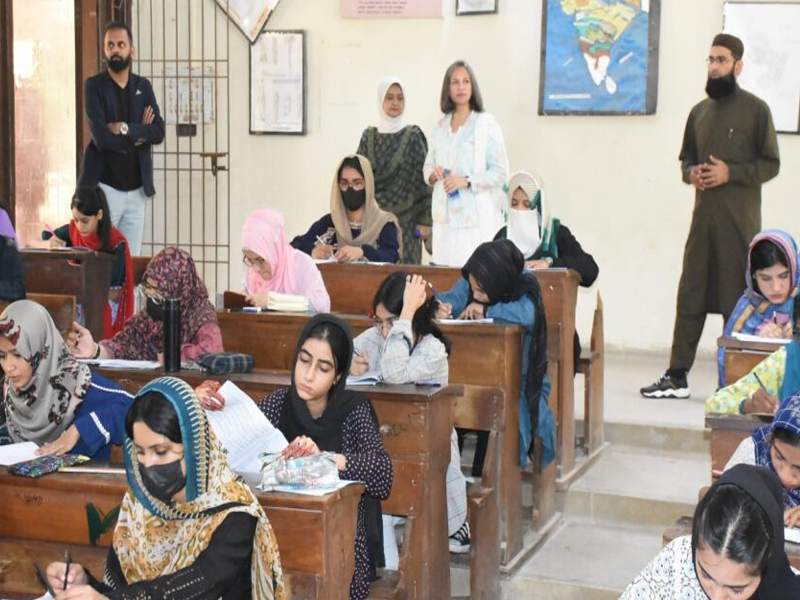 Over 7, 300 candidates appear in KU entry test