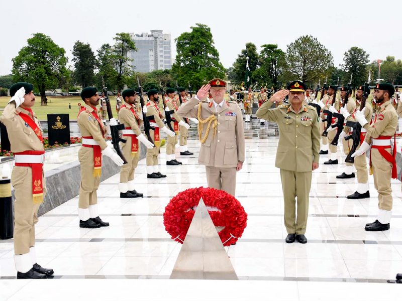 UK Army Chief acknowledges Pakistan Army’s incredible skill