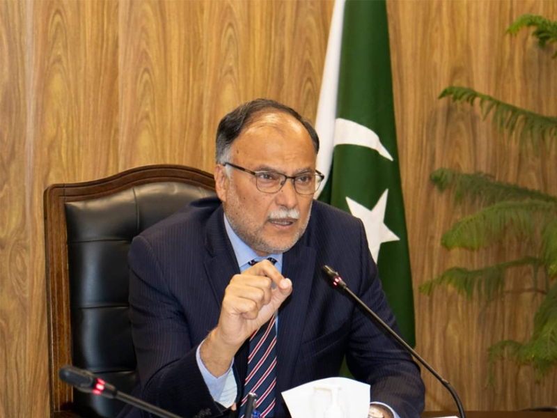 CPEC phase-II to grow Pak-China business links: Minister