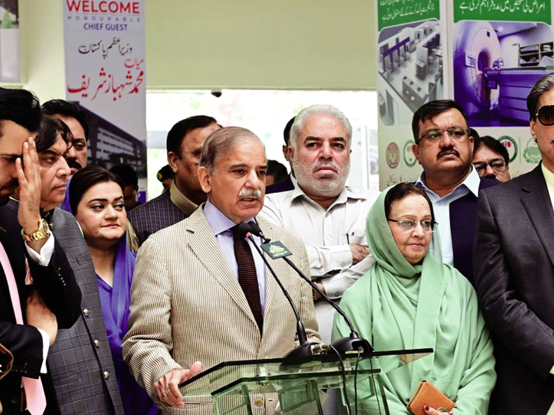 PM stresses ‘no politics’ on health, education projects