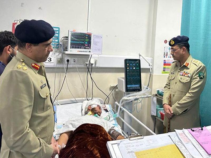 COAS Asim Munir visits CMH to meet injured officers, soldiers