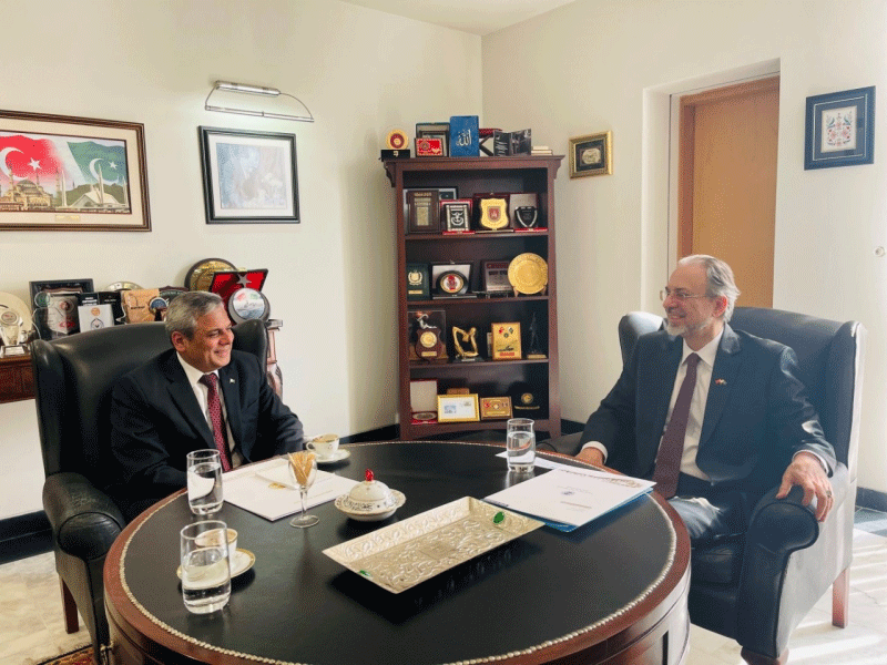 COMSATS Executive Director calls on Ambassadors of Turkey, Yemen