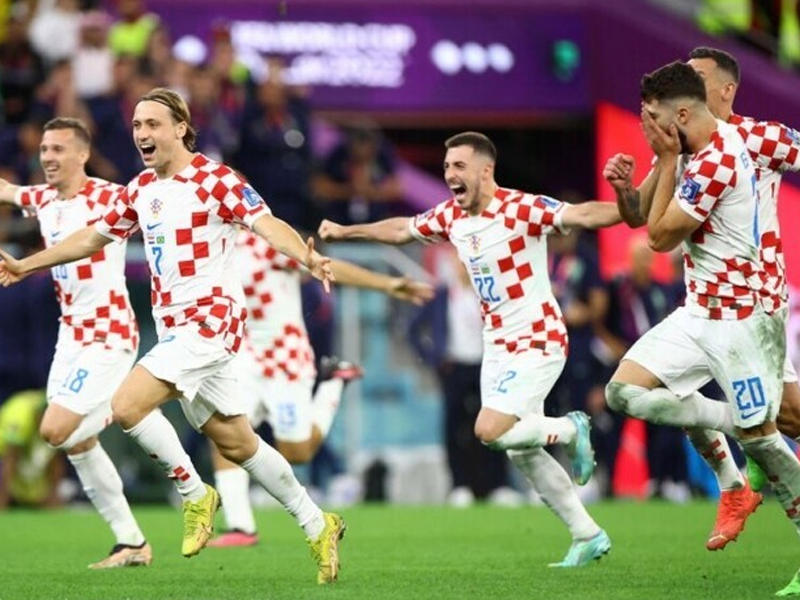 Croatia oust favourites Brazil 4-2 on penalties to reach FIFA World Cup semi-final