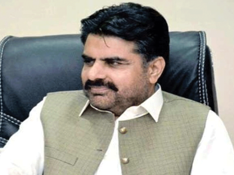 Nasir Shah to take legal action against Fawad