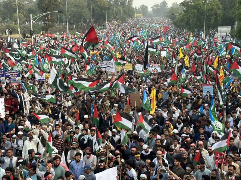 Hundreds of thousands march against Israeli bombardment of Gaza