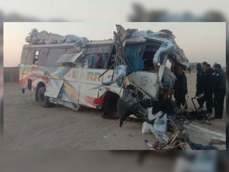 Bus-Van collision leaves 13 dead in RYK