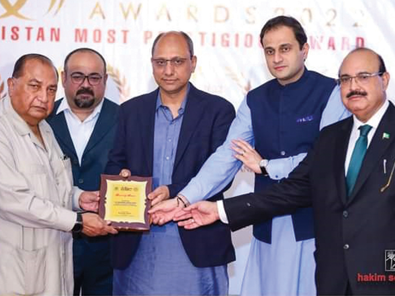 Mesmerising event of 16th Consumer Choice Awards held in Karachi