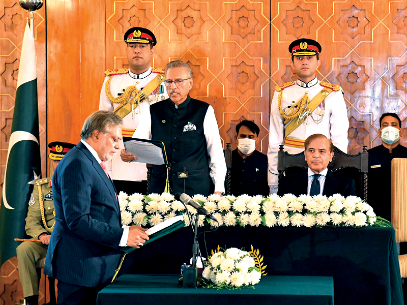 Senator Ishaq Dar takes oath as Finance Minister