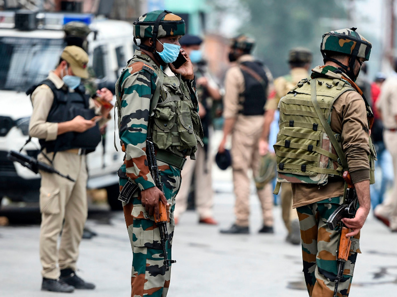 ­Two soldiers, six policemen martyred in terrorist attacks