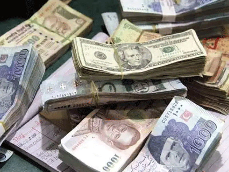 Rupee gains 18paisas against dollar, closes at 217.79