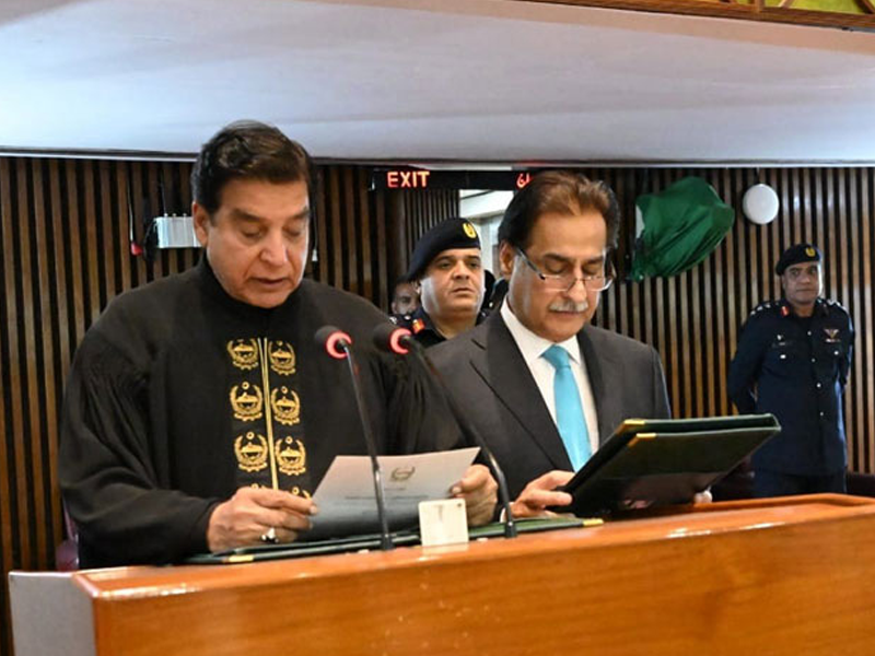 Sardar Ayaz Sadiq sworn in as NA speaker