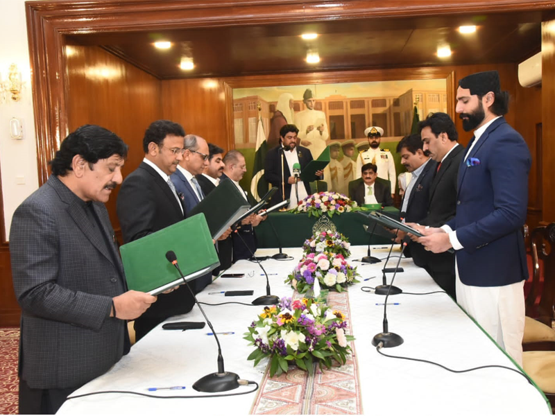 ‘12-member Sindh Cabinet sworn in’