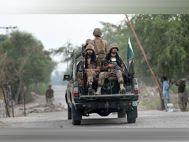 6 Army soldiers martyred, #terrorist killed in South Waziristan gun battle: ISPR