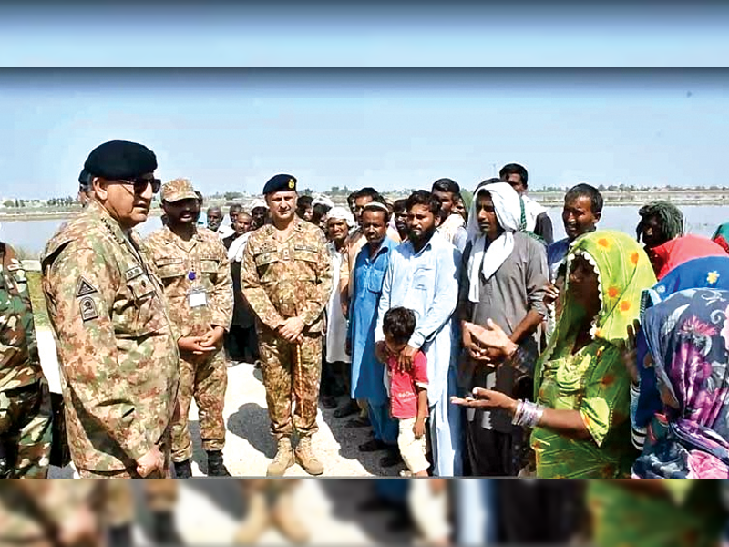 COAS Bajwa spends time with flood-affectees in Sindh